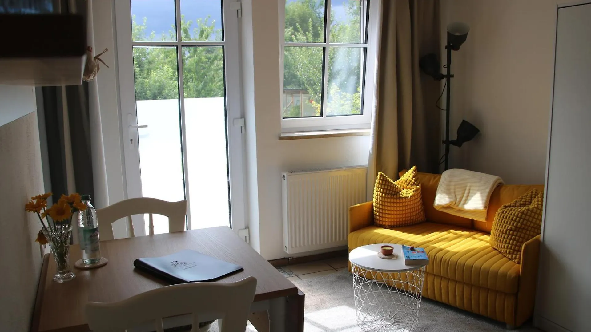 Ferienwohnung Am Storchennest イヘンハウゼン